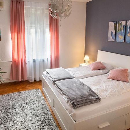 Neimar Apartment With Great Wi-Fi And Free Parking Belgrade Extérieur photo