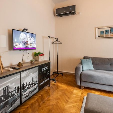 Neimar Apartment With Great Wi-Fi And Free Parking Belgrade Extérieur photo