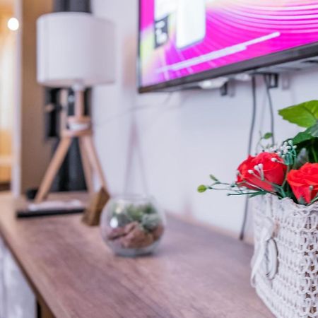 Neimar Apartment With Great Wi-Fi And Free Parking Belgrade Extérieur photo