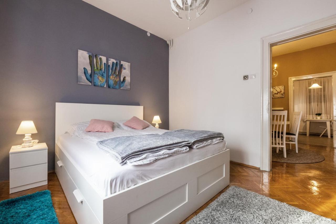 Neimar Apartment With Great Wi-Fi And Free Parking Belgrade Extérieur photo